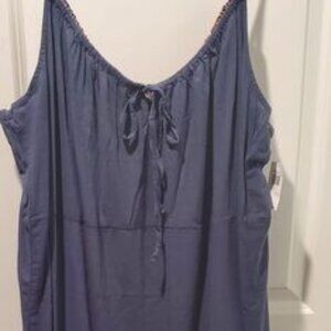 Old Navy crinkle dress. Size XL.  One side slit.  Full length.